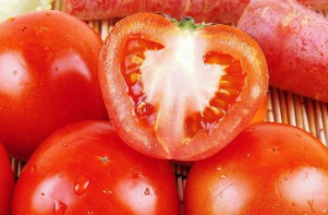 你知道怎么挑选西红柿吗？吃西红柿注意3点