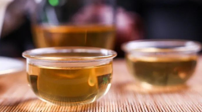 五叶茶清热解毒 是夏季的应季保健饮品