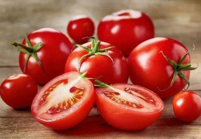 西红柿具有什么营养价值？如何挑选好的西红柿