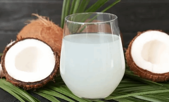 食品安全消费提示：天然椰子水怎么饮用才安全