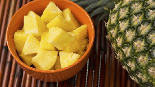吃菠萝“蜇嘴” 如何才能不被它“伤害”