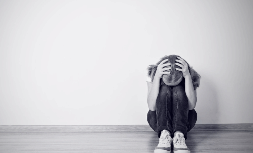 什么样的孩子更可能抑郁？青少年抑郁症需要吃药吗