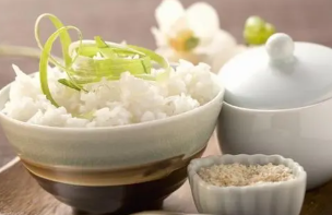 米饭搭配这些食物吃 可以控制好餐后血糖