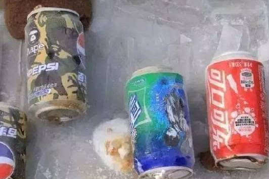 迷你冰箱里冰着的可乐炸了 怎样存放可乐更安全