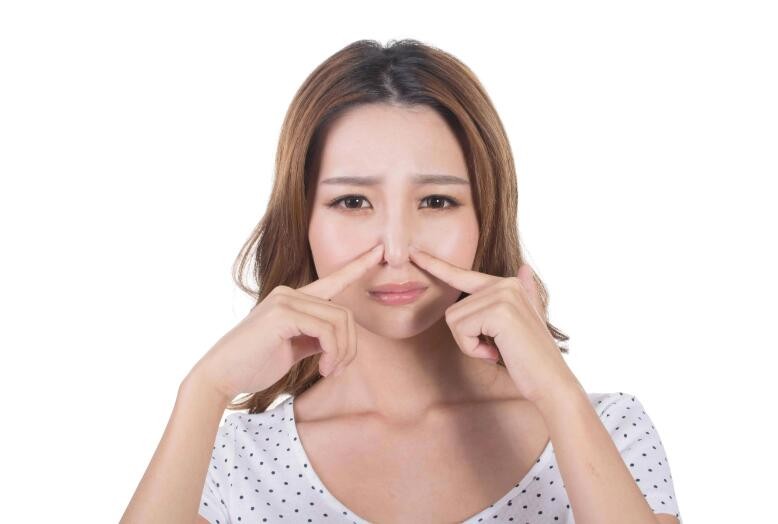 为什么洗鼻子能缓解鼻炎？教你如何正确洗