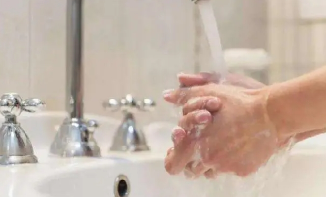 全球洗手日：预防疾病 “手”当其冲