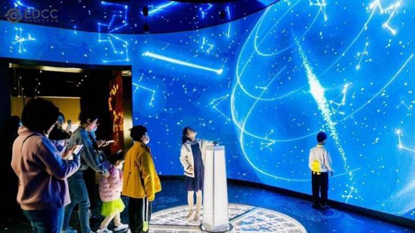 东方元宇宙邂逅艺术世界：苏州湾数字艺术馆对公众开放
