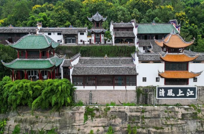 在三峡库区“寻踪”长江文化保护