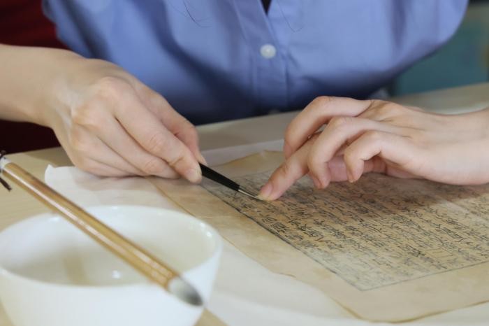 修复古籍、听中轴线故事 北京儿童阅读月促“文化小专家”好读书