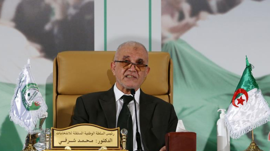 阿尔及利亚通过宪法修正案