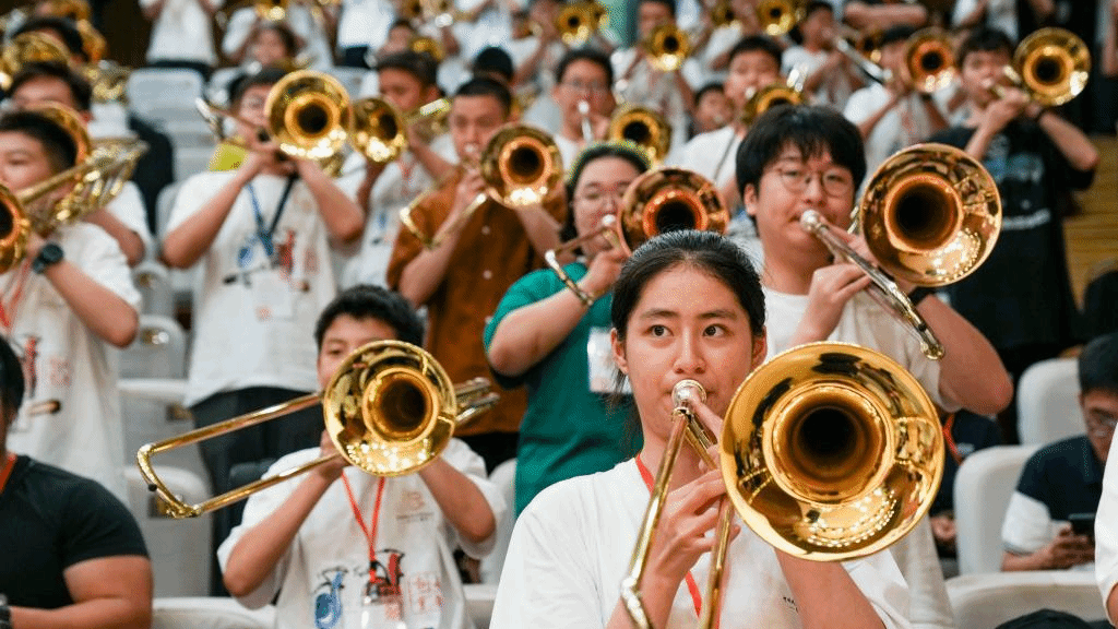 第九届中国国际低音铜管艺术节在渝开幕