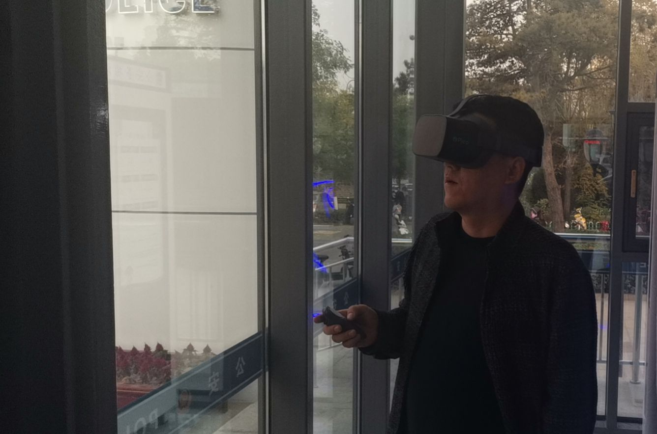 山西汾阳公安机关运用VR高科技模拟体验开展反邪教宣传  