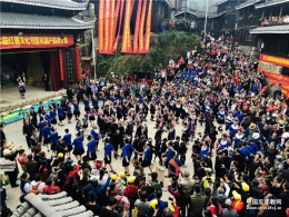 广西三江县依托红薯文化节开展反邪教宣传
