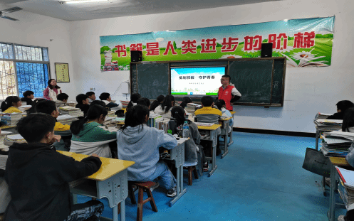 江西宜春：反邪教育不止步 防邪意识入校园