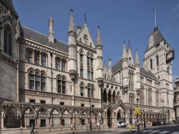 英国法院对“耶和华见证人”开出巨额罚单