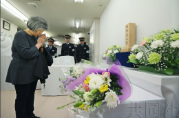 东京各界悼念“奥姆真理教”恐怖袭击遇难者