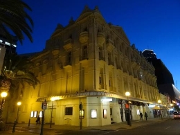 西澳大利亚州州立剧院中心拒绝神韵演出